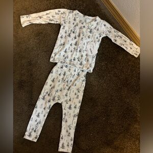 Baby, size 9-12 month, forest outfit